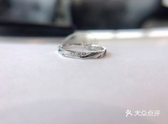 山盟海誓，款款深情，只想对你诉说