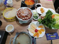 -龙聚德北京烤鸭(沙坪坝华宇A馆店)