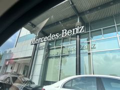 -上海星瀚奔驰4S店(红柳路店)