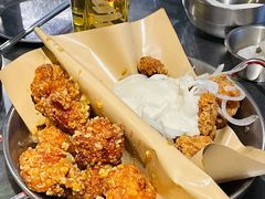 炸鸡翅一半一半-富乐满韩国正宗炸鸡韩国料理(虹泉路店)