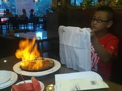 -豪亨世家牛排自助(乐群店)