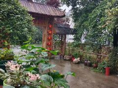 -小洞天柴火土菜馆