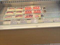 -奈雪的茶(青岛卓悦里INTOWN店)