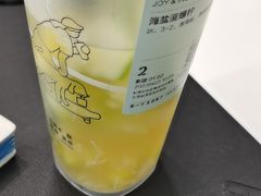 -喜茶(北京华贸购物中心店)