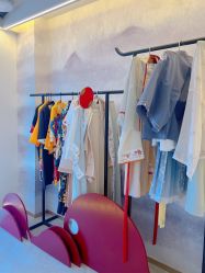 -美健盛世·美容SPA连锁