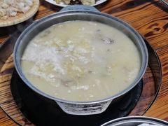 -侠成水上农庄(工业大道店)