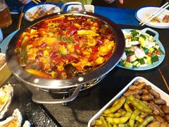 -马路边上·小海鲜烧烤(八一路店)