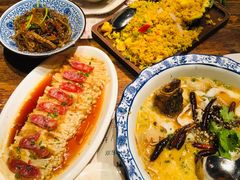 泰皇菠萝饭-胡桃里音乐酒馆(白云五号T5 MALL店)