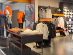 -鑫海韵通大卖场(平谷店)