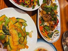 -柴窝堡22号辣子鸡·传承新疆菜