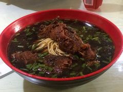 -小龙大肉面馆