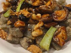 三鲜焖子-日月昇海鲜码头(开发区五彩城店)