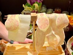 -得意咚瓜·顺德鱼生·冬瓜火锅(深圳首店)