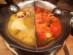 红颜花胶鸡锅-湊湊火锅·茶憩(杭州湖滨银泰in77店)