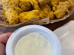 -BHC炸鸡(明洞总店)