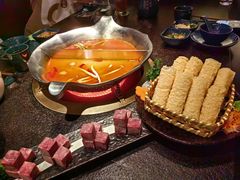 -湊湊火锅·茶憩(打浦桥日月光店)