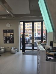 -Z.X HAIR SALON张新美业