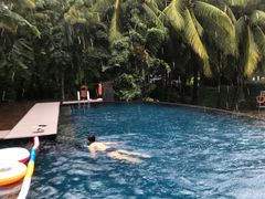 -三亚湾海居铂尔曼度假酒店