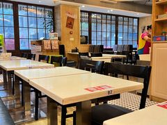 -潮庭港式茶餐厅·熊仔奶茶(同济广场店)