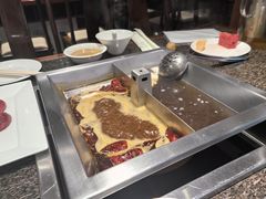 -皇城老妈·大连海鲜火锅(港湾店)