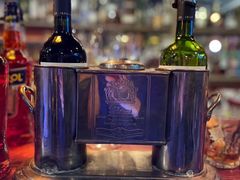 -SISTERS BAR RESTAURANT川意酒馆(嘉善老市H楼店)