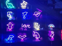 -INLOVE Live House