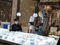 -半岛翡丽海鲜自助餐厅(观风亭店)