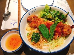 -美奈小馆·越南料理(中航城君尚购物中心店)