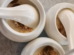 -汗腾格里·风味餐厅(新疆驻京办店)