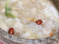 -墨脱石锅椰子鸡•海鲜糟粕醋(榆亚路店)