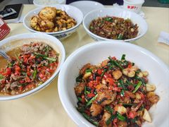 -笨罗卜浏阳菜馆(太平街店)