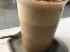 -UNI UNI(环亚凯瑟琳店)