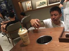 -星巴克(长沙桃子湖店)