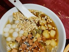 -怪噜范·老贵阳街头名小吃(数博万达店)
