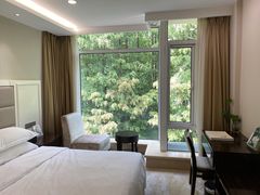 -上海怡沁园度假酒店