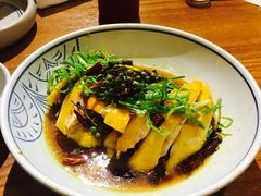 -云海肴·汽锅鸡·云南菜(天山百盛优客店)