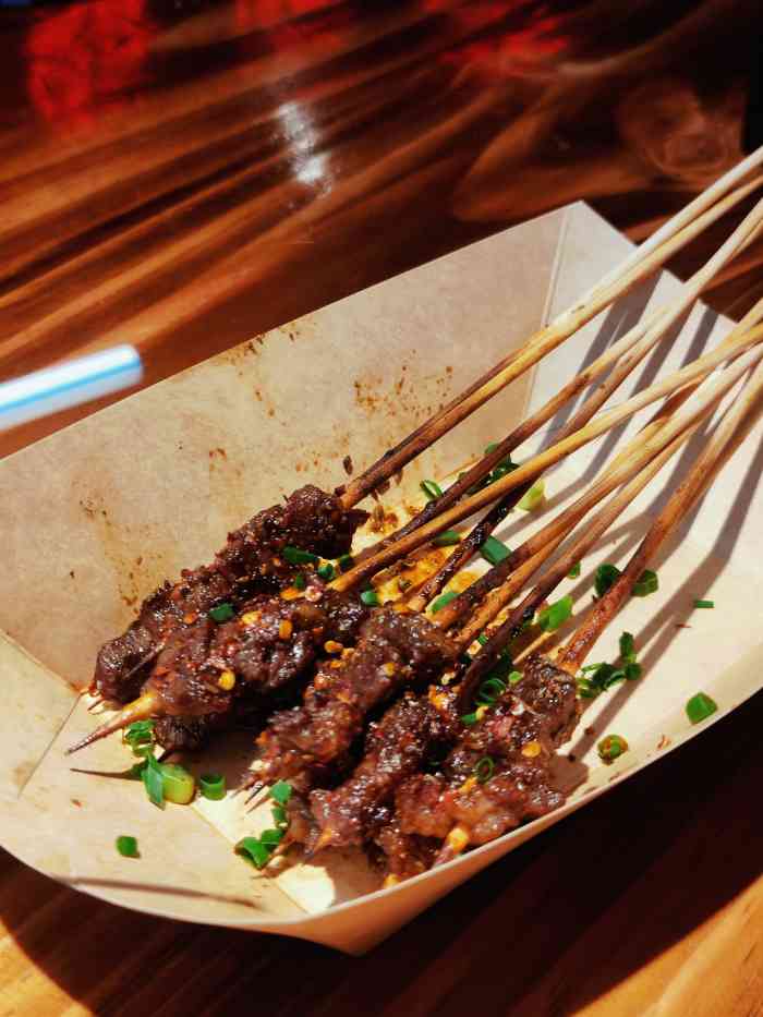 牛黄金现串现烤牛肉串(白沙店)