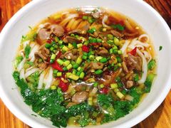 酸辣鸡杂粉-肆姐面粉馆(坡子街店)