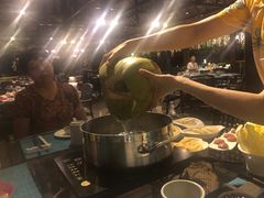 -渔家火锅·海鲜自助餐·演艺(亚龙湾天域酒店)