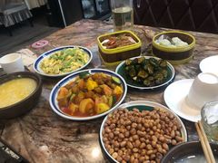 -廣九广味食堂-猪肚鸡-川粤小炒(曼哈顿店)