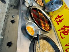 -食里香自助快餐(香槟小镇店)