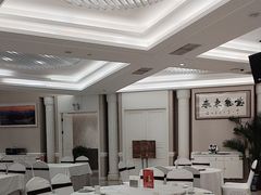 -元唐家宴•经典东北菜(梅市口路店)