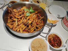 -鸡公虾婆新派干锅(喜盈门店)