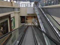 -丽达购物中心(崂山店)