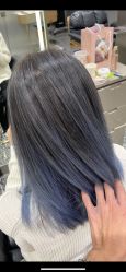 -Tloml salon