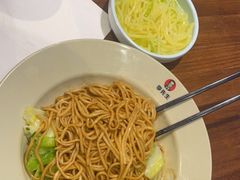-李先生牛肉面大王(济南火车站候车室店)