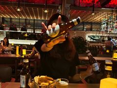 -FOUR PLAY BAR