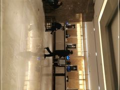 -西安阳光国际大酒店(西安火车站五路口地铁站店)