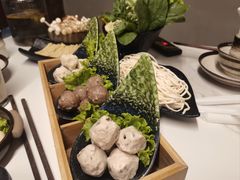 -汤宴·参须肚包鸡(南京路店)