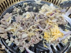 -牛鲜盛齐齐哈尔烤肉(曹路店)